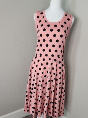 NWT Lularoe Nicki Pink & Black Sleeveless Polka Dot Fit & Flare Dress w/ Pockets